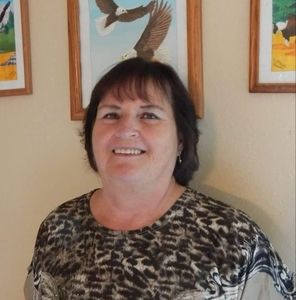 Meet your Posher, Robin